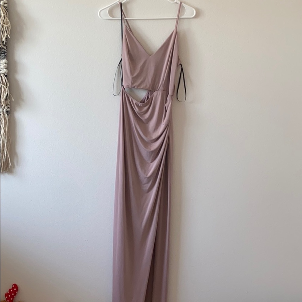 Long slit V Cut Pink dress middle crop opening